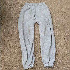 Brandy Melville sweats